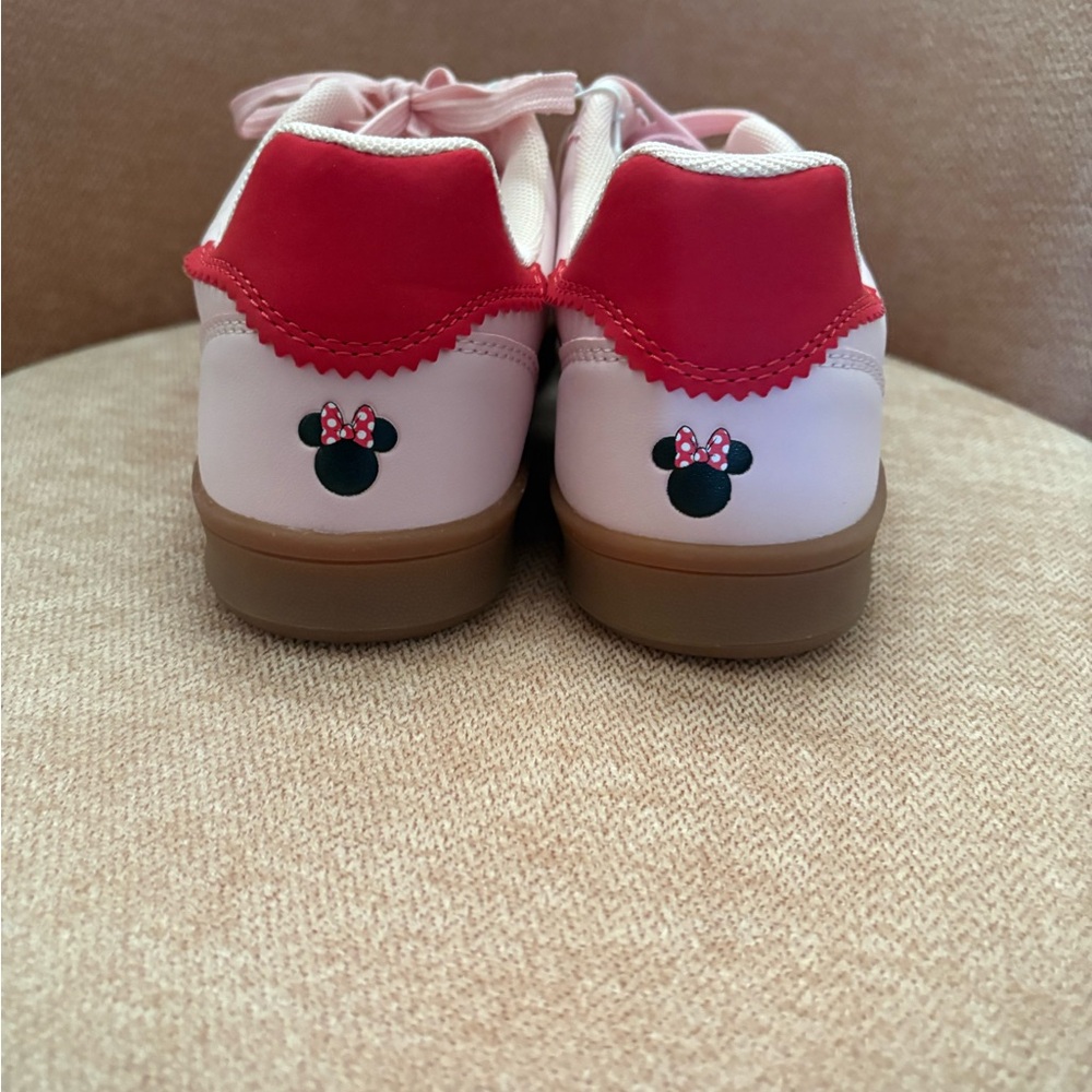 Disney Minnie Mouse Shoes - Picture 3 of 3